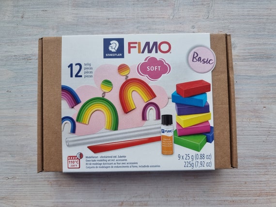 Coffret pâte polymère Fimo Soft avec 9 couleurs 25g., 1 flacon de