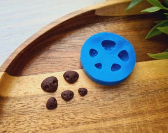Silicone mold of Dog or bear nose, style 3, 5 elements, ~ 0.5-1 cm, H:0.2-0.3 cm, Toy making accessories,Shape for all types of polymer clay
