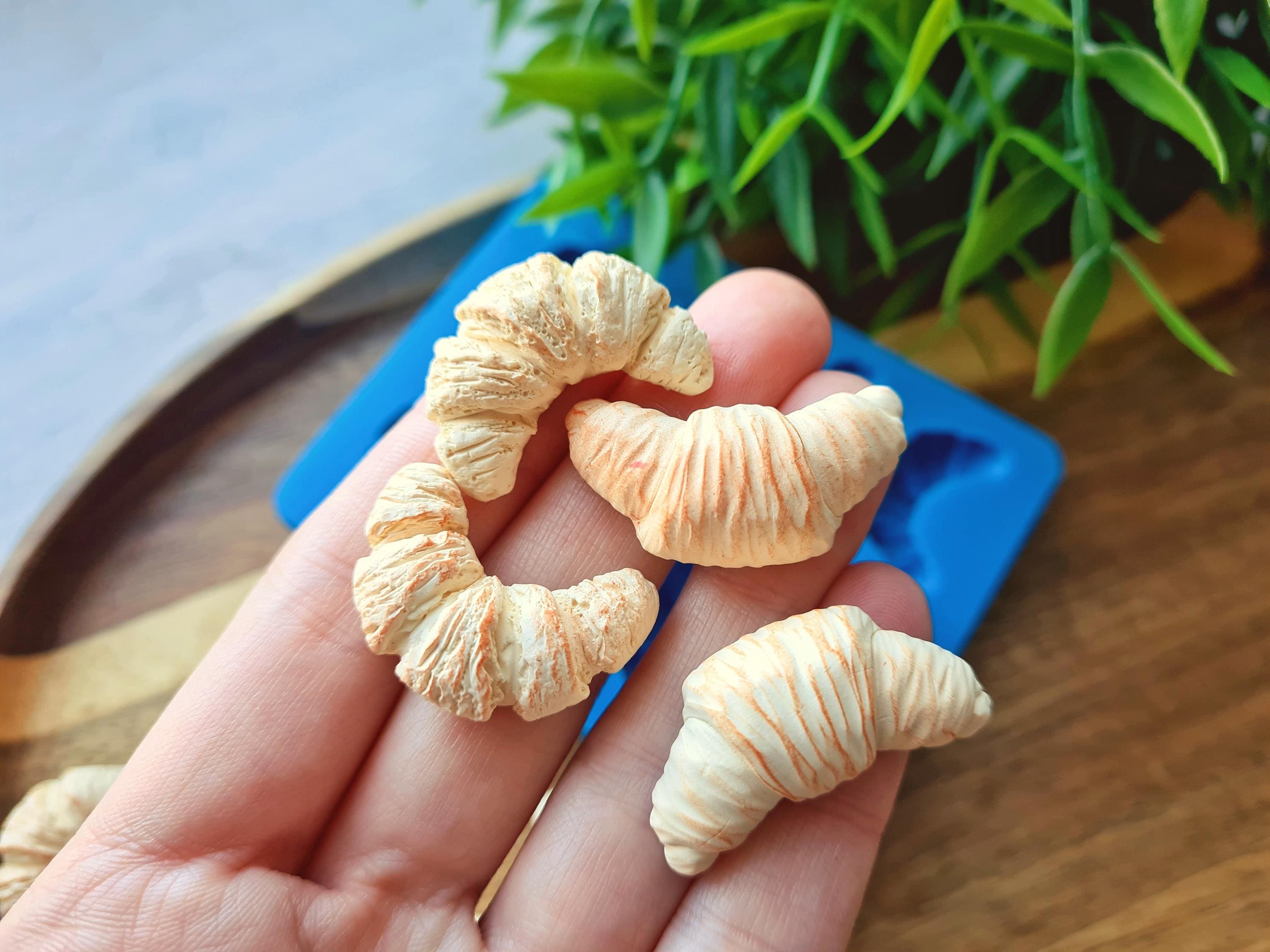 Silicone mold of Croissants, style 5, 8 elements, ~ 1.5-3.2cm, H