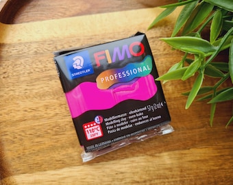 FIMO Professional, true magenta, Nr. 210, 57g (2oz), Oven-Bake Modeling Clay, Artists, Firm Texture, Sculpting, Jewelry, STAEDTLER Clay