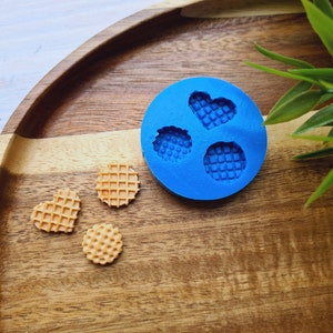Silicone mold of Waffle set, style 7, 3 elements, ~ 1.3-1.7 cm, H:0.4 cm, Modeling tool for accessories,jewelry,decor,Shape for polymer clay