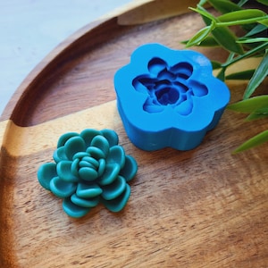 Silicone mold of Succulent, style 3, ~ Ø 3.3 cm, H:1.4 cm, Modeling tool for accessories, jewelry and home decor, Shape for polymer clay
