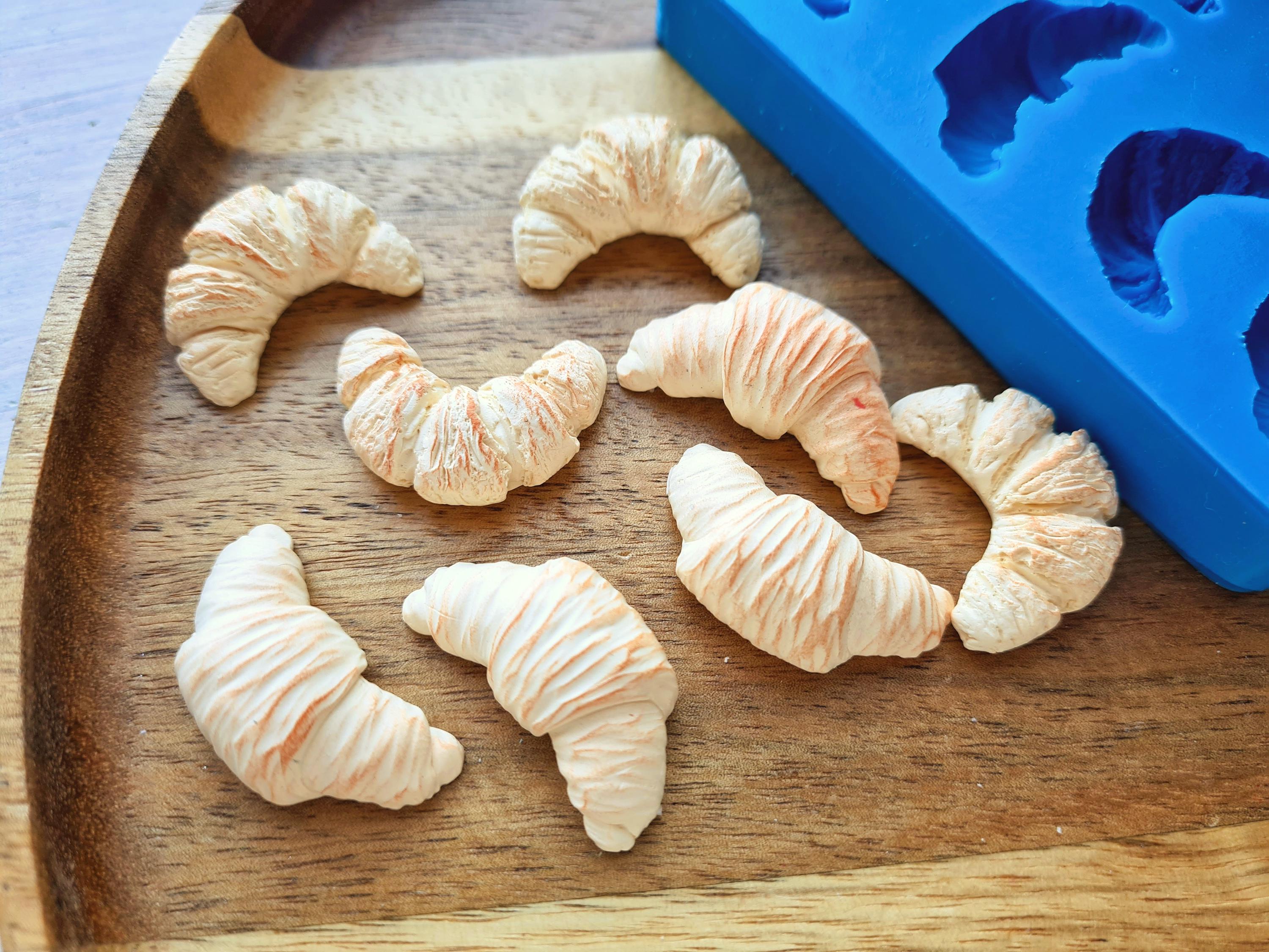 Silicone mold of Croissants, style 5, 8 elements, ~ 1.5-3.2cm, H