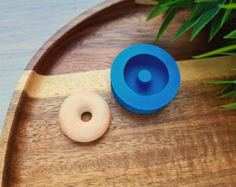 Silicone mold of Donut, style 3, ~ Ø 2.6 cm, H:0.9 cm, Polymer Clay, Resin, Fondant, Kawaii Dessert, Dollhouse Miniatures, Cake Decor
