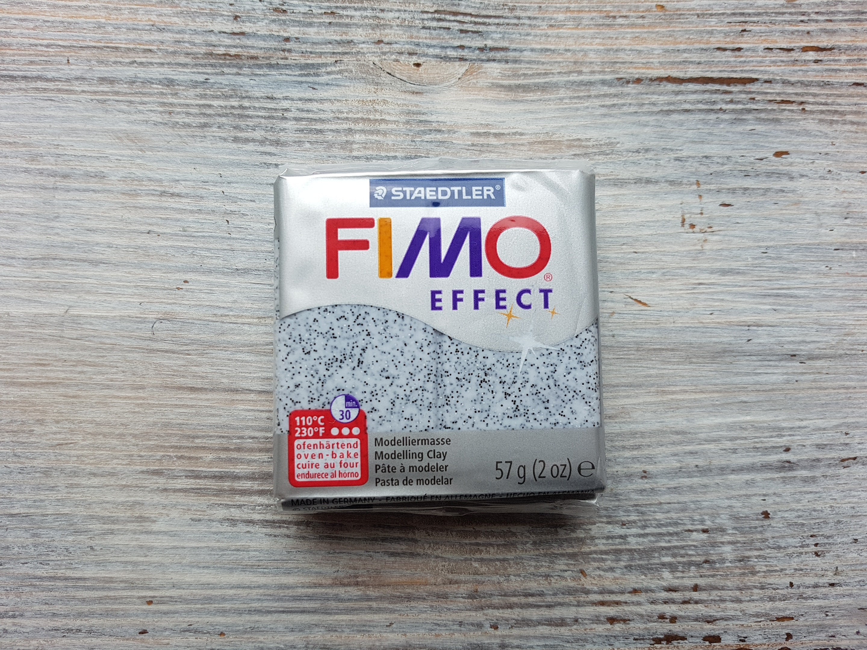 FIMO Effect oven-bake polymer clay, nightglow, Nr. 04, 57 gr