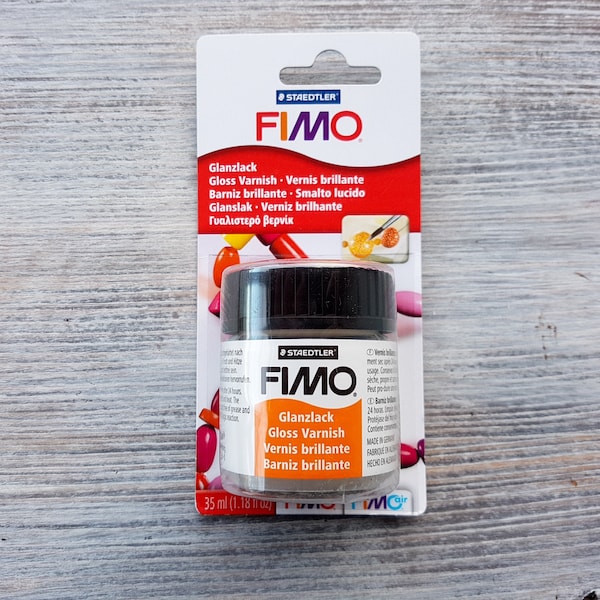 Vernis FIMO, Brillant, 35 ml, Médium de finition et à base d'eau pour toutes les pâtes polymères, Outil de lissage et de formage pour tous les créations en pâte polymère