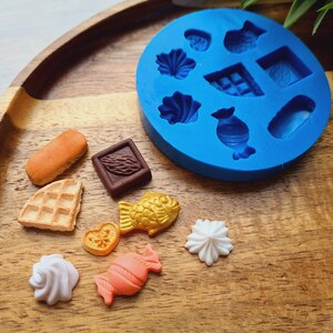 Silicone mold of Set of sweets, style 7, 8 elements, ~ 1.2-2.3 cm, H:0.3-1 cm, Miniature Food, Shape for all types of polymer clay