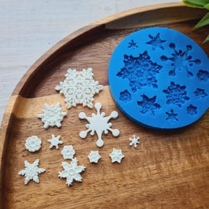 Silicone mold of Snowflake, style 5, 11 elements, ~ Ø 0.7-2.7 cm, H:0.1-0.4 cm, Modeling tool for accessories,jewelry,Shape for polymer clay