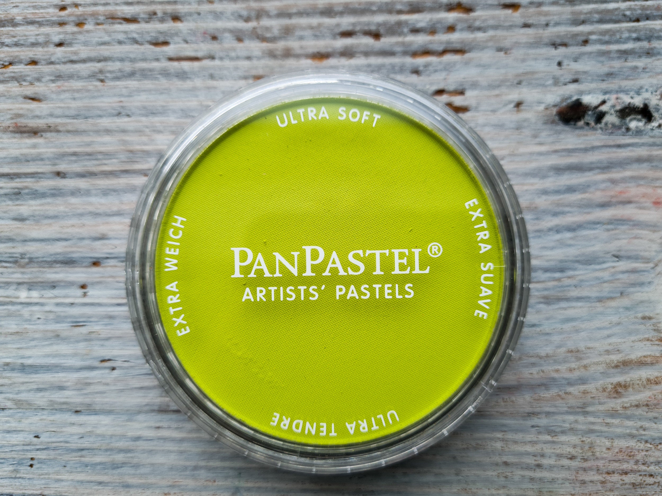 Panpastel Soft Pastel, Nr. 680.5, Bright Yellow Green, Dry Pastels for  Unbaked Polymer Clay Toning, Drawing Tools,ultra Soft Painting Pastel -   Norway