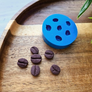 Silicone mold of Coffee bean, style 1, 6 elements, ~ 0.6*0.8-1 cm, H:0.3 cm, Resin, Fondant, Jewelry, Food Miniatures & Barista Crafts
