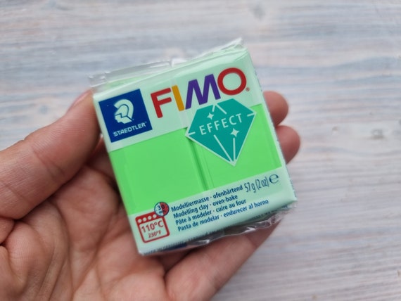 Fimo Effect Neon Serie Polymer Clay Neon Green Nr 501 57g Etsy Israel