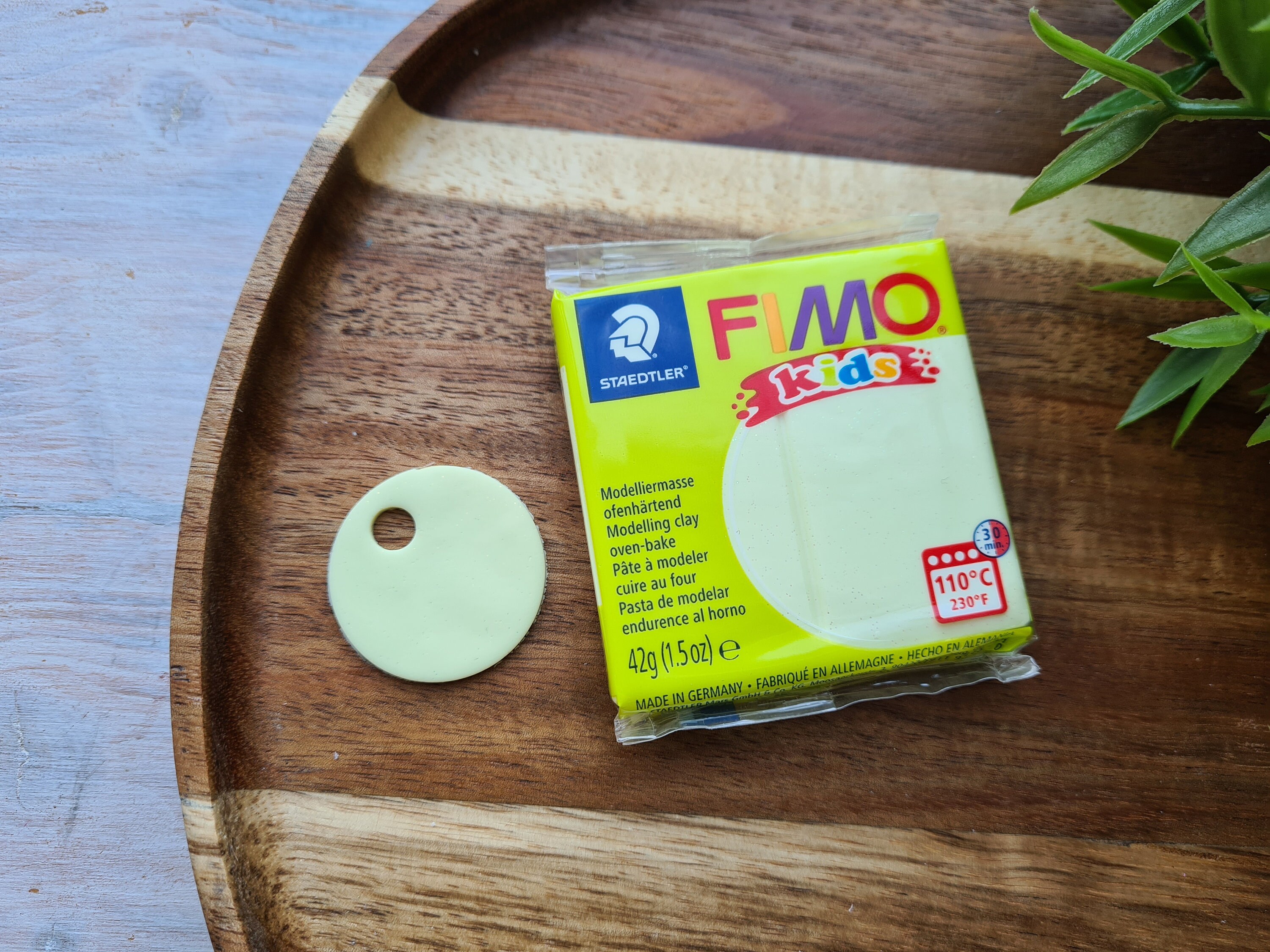 FIMO Kids, pearl yellow, Nr. 106, 42g (1.5oz), oven-hardening polymer clay, STAEDTLER