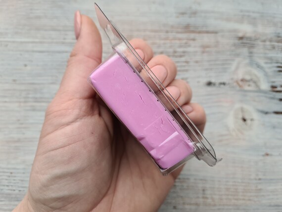 Pink hotsell modeling clay