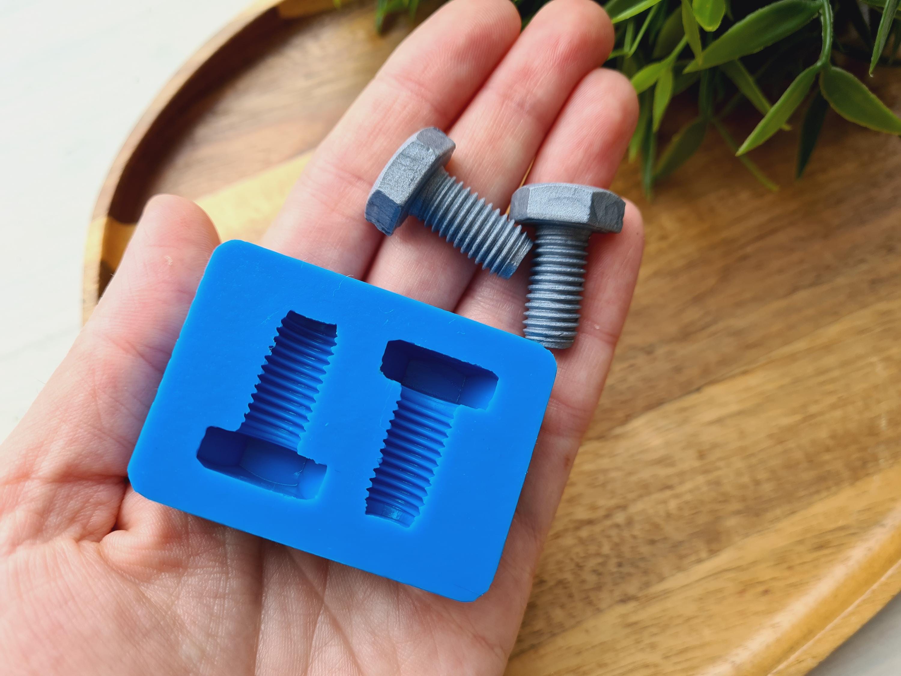 Silicone mold of Screw, style 1, 2 elements, ~ 1.8*2.6 cm, H:0.9
