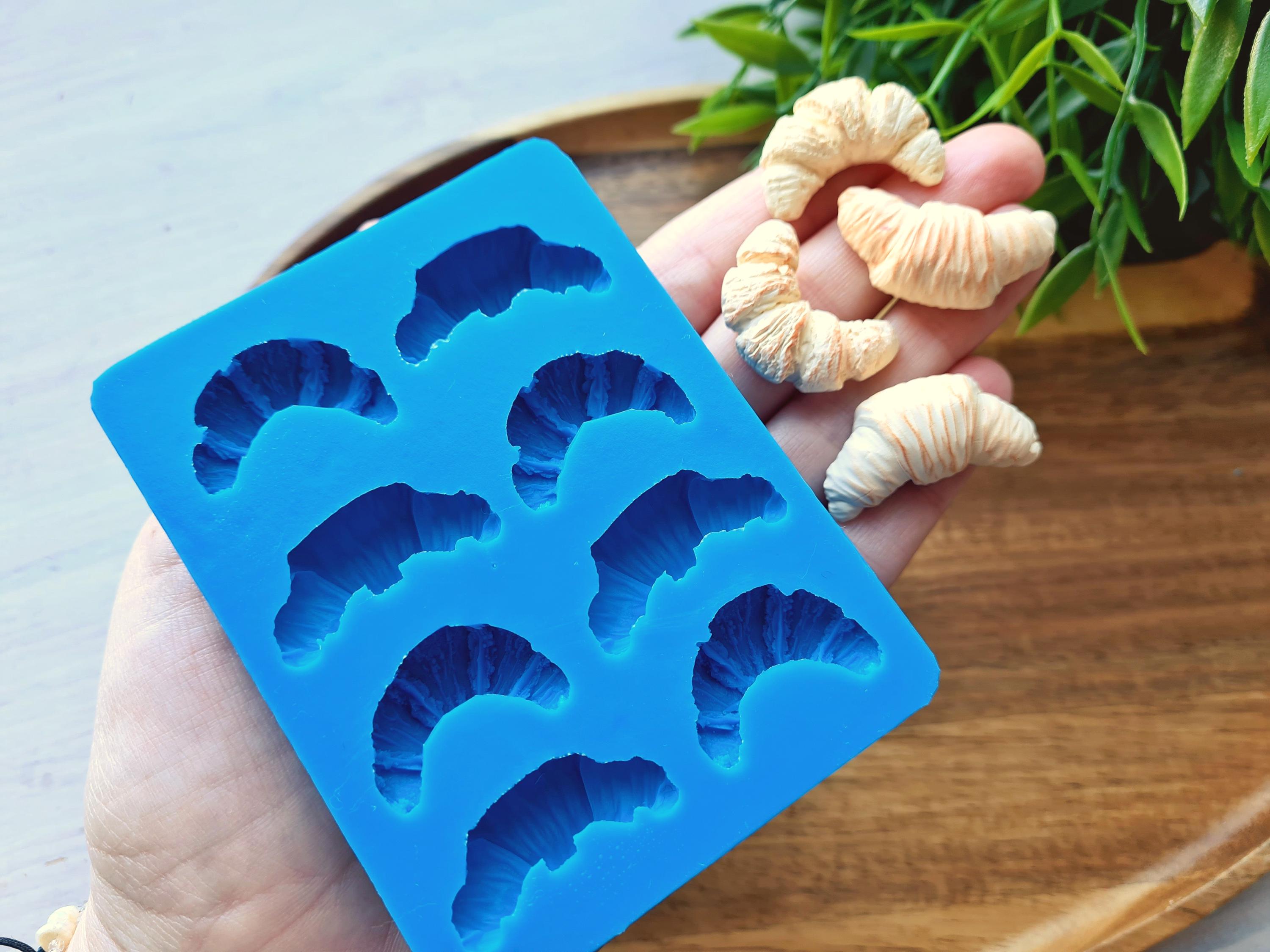 Silicone mold of Croissants, style 5, 8 elements, ~ 1.5-3.2cm, H