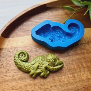 Silicone mold of Chameleon, ~ 3.1*5.3 cm, H:1 cm, Modeling tool for accessories and home decor, Shape for Fimo, Sculpey, Pardo, Cernit