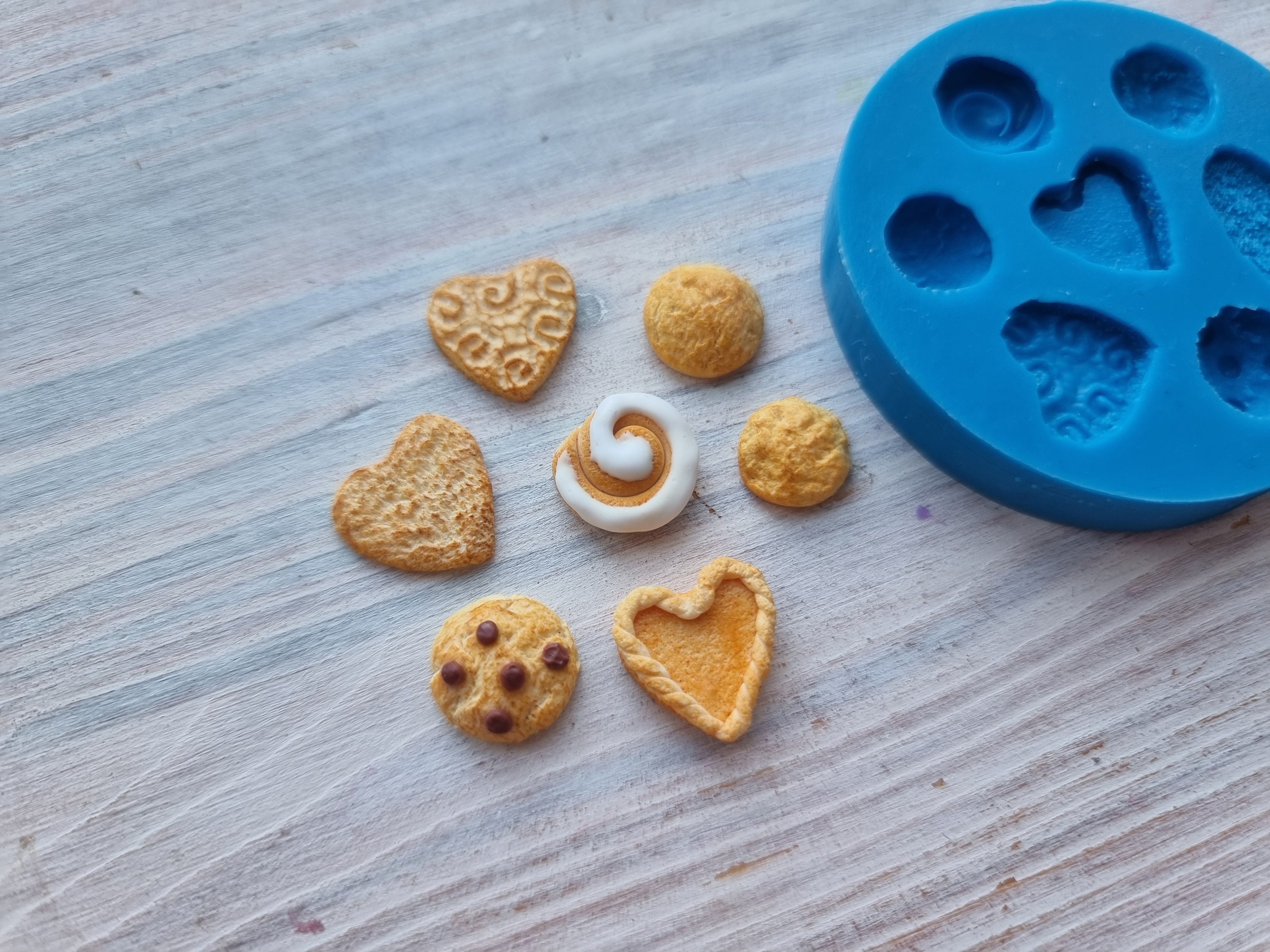Moules a biscuits : types et utilisations