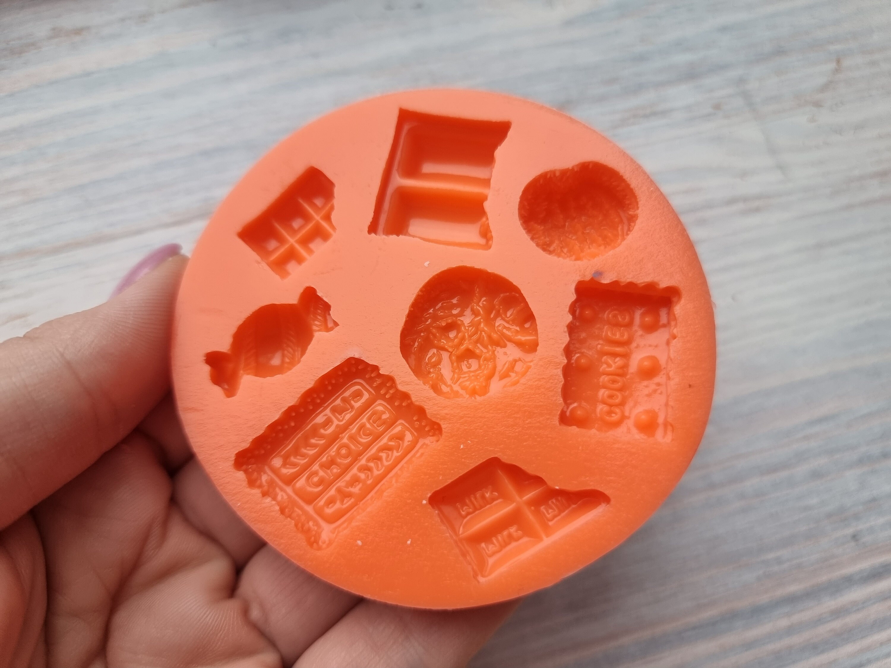 お菓子セットのシリコンモールド、スタイル6、8つの要素、約1.6
