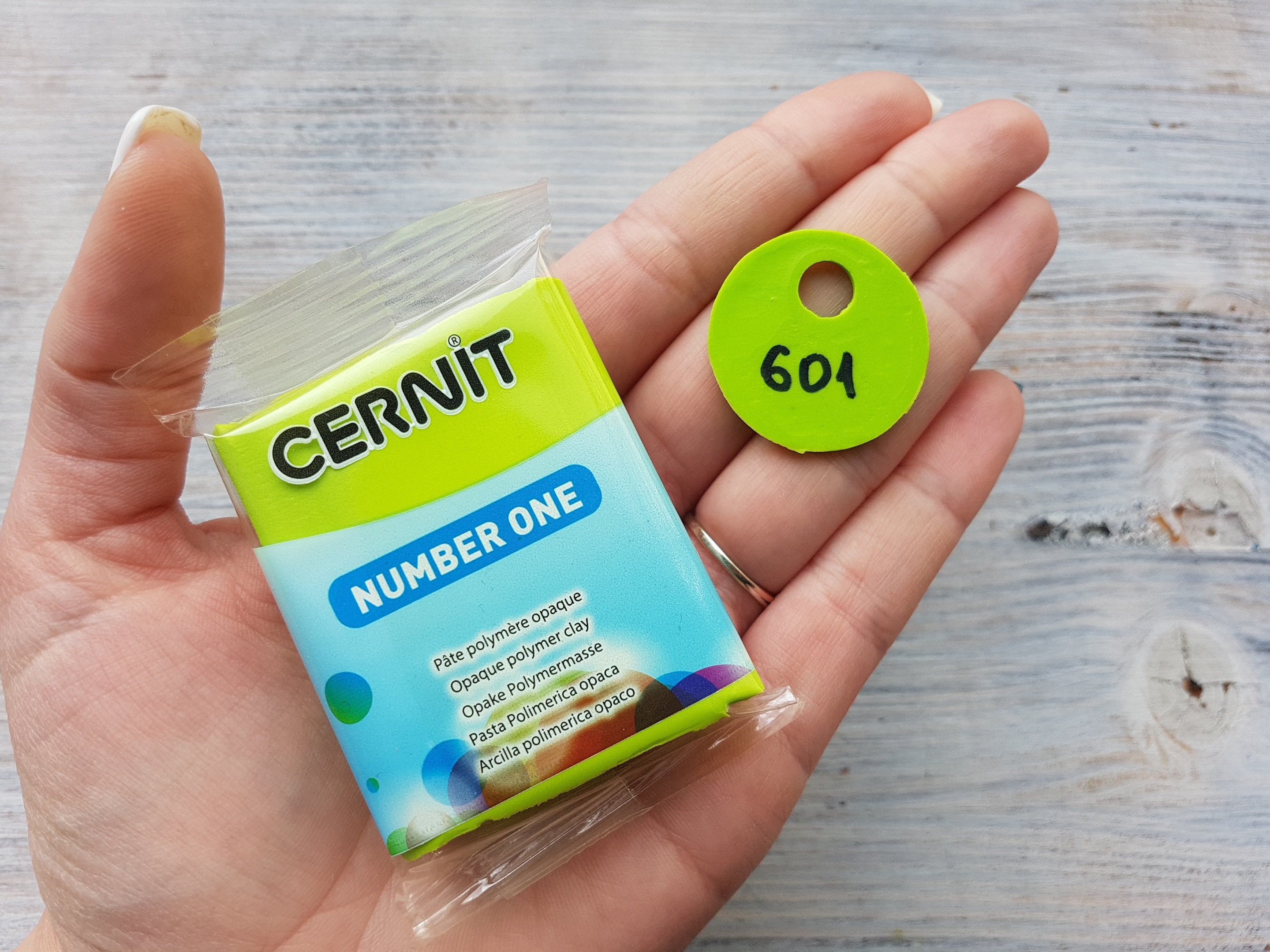 CERNIT ナンバーワンシリーズ ポリマークレイ、ライムグリーン