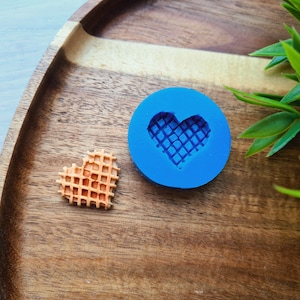 Silicone mold of Waffle, style 9, heart, ~ 2*2.2 cm, H:0.5 cm, Modeling tool for accessories, jewelry and home decor, Shape for polymer clay