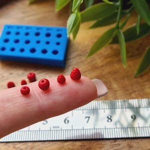 Silicone mold of Berries mix, 1:12-1;6 scale, style 5, strawberry, cherry, 24 elements, ~ Ø 0.3-0.4cm, H;0.3-0.4cm, Miniature doll food