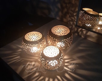Juego de 3 candelabros marroquíes, lámpara de latón, pantalla de lámpara marroquí, luz suave, pantalla de farol, fotóforo, lámpara de mesa hecha a mano.