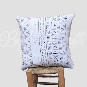 Handwoven pillow, Pillow cover, pillow case, Moroccan pillow, Berber pillowcase, Cushion Cover, cushion, moroccan cushions 18&quot;x18&quot;/48cm x 48