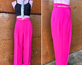 Vintage 1980s Hot Pink Women's Trousers//Shocking pink Linen-Like Pleated Pants with notched Waistband//Tailored Trousers, Tapered Leg//W 27