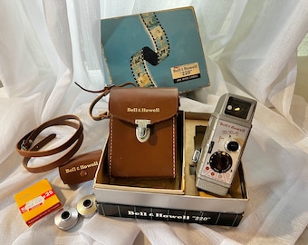 Vintage 1960s Bell and Howell 220 8mm Movie Camera + Case//Includes Case, 1 pkg Kodachrome Color Film and Original box//85 Filter//Good Cond