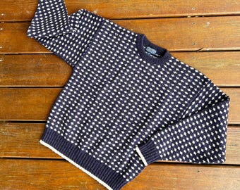 True Vintage 80s-90s Lands End Classic Snowfall Preppy Sweater//High Quality Wool Navy+White Winter Pullover//Nordic Sweater//Med-Small