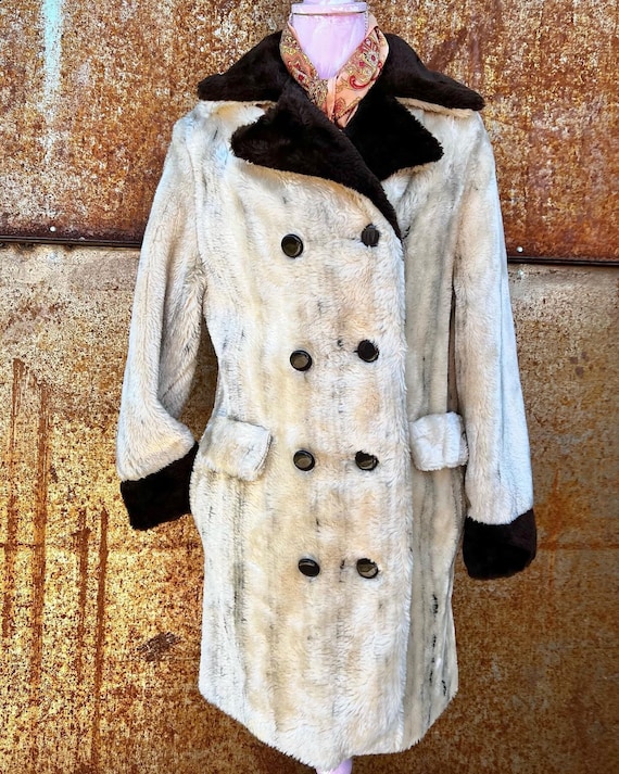 Vintage 1970s Faux Fur Superfly Ladies Coat double Breasted Winter Coat With Contrast Notched Collar cozy Fake Fur Coat us M L Etsy