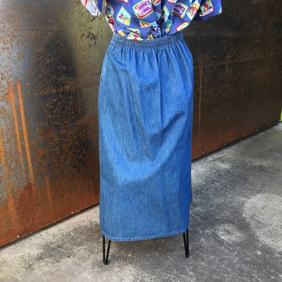 Vintage 1990s yoke waist maxi denim skirt//Mom sk… - image 2