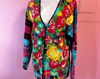 True Vintage 1980s Women&#39;s Hand Knit Floral+Plaid Cardigan//Oversize Bright Floral  Mid-Length Cardigan Sweater//Granny Core Sweater//L-XL