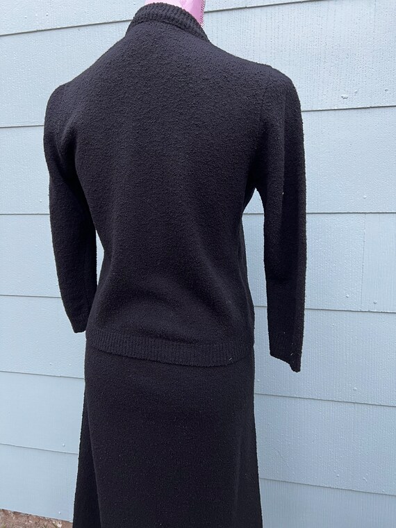 Vintage 1940s - 50s Black Two piece Boucle Knit S… - image 5