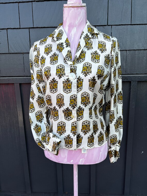 Vintage 1950-60s Silk Dressy Crest Motif Blouse//… - image 7