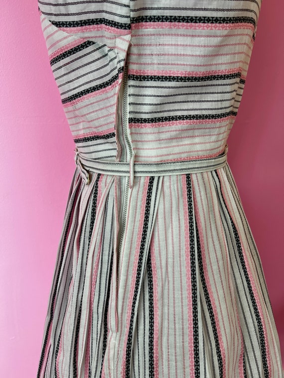 True Vintage 1950s White, Pink and Black Stripe F… - image 6