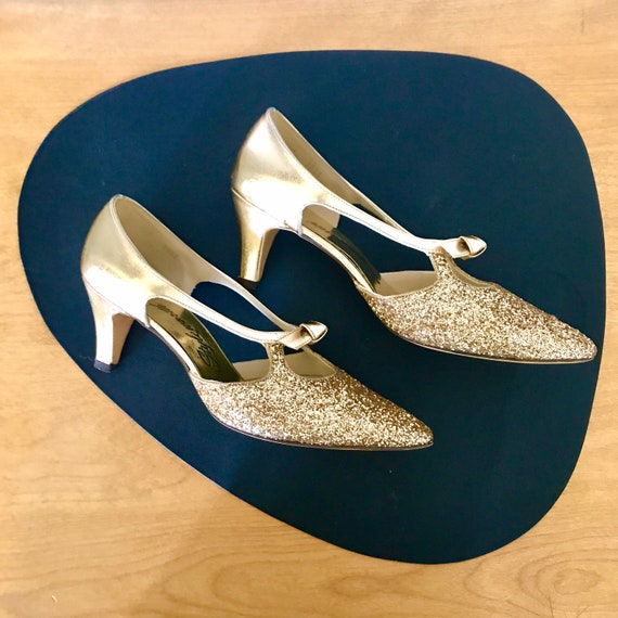 Vintage 1980s glitter gold shoes//Party shoes in g