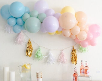 DIY Pastel Balloon Garland Kit