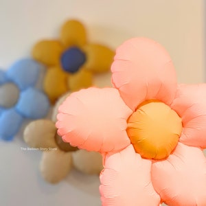 Irregular Shape Flower Balloons Matte Texture Flower Balloons Vintage Flower Balloons Cream Flower Mustard Flower Blue Flower Balloon