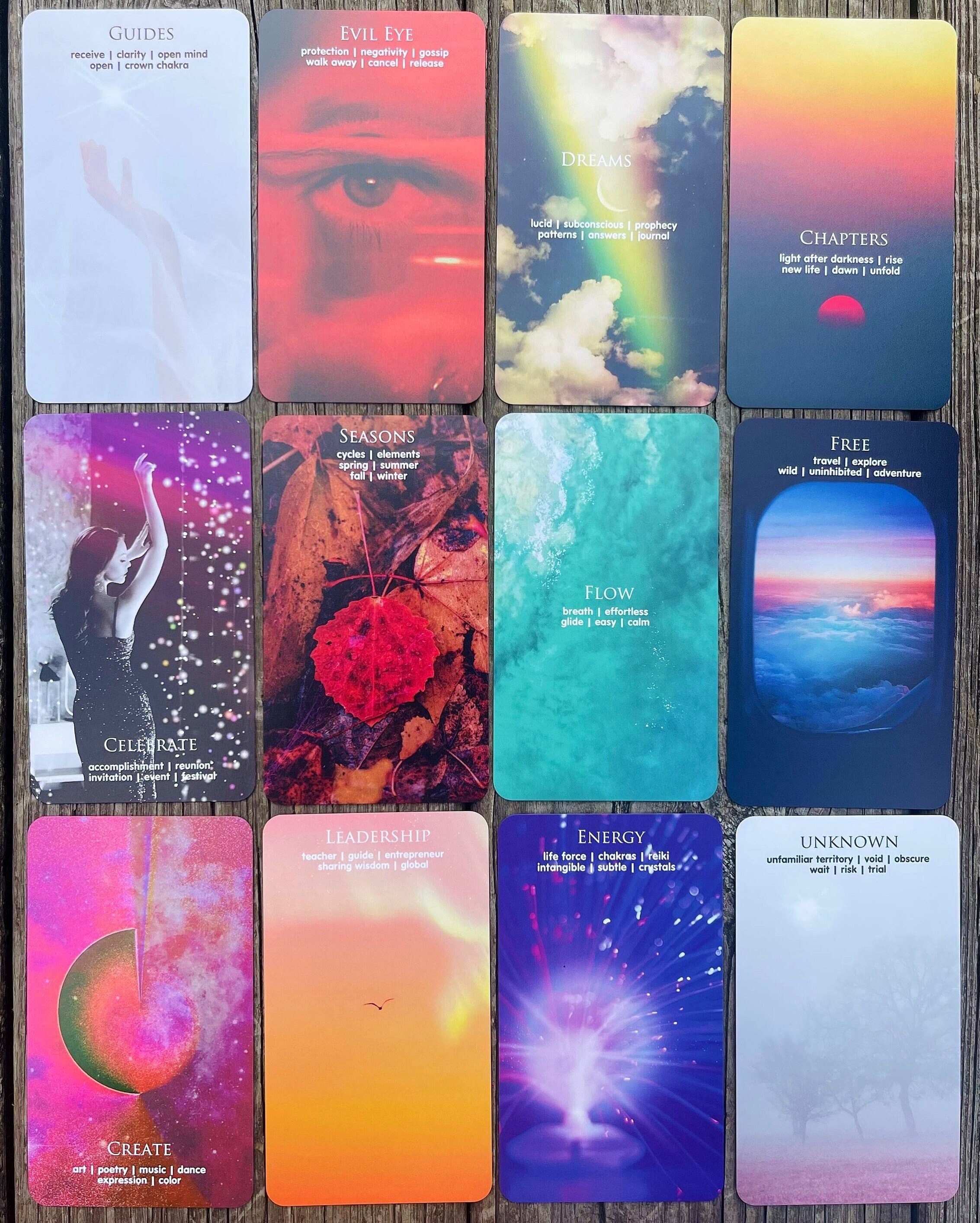 COME SCEGLIERE IL TUO MAZZO DI CARTE O TAROCCHI · Manuela Angelini - Foto 12