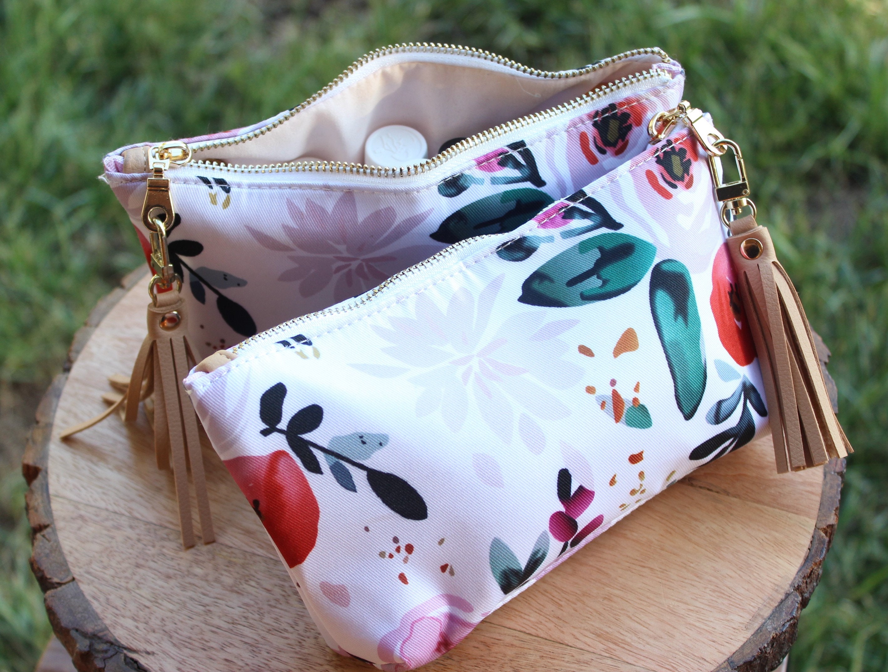 Essential Oil Bags- Essential Oil Roller Bottles Bag-Essential Oil Accessories- Essential Oil Carry Bag- Essential Oil Travel Bag