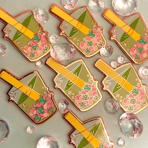 Kero Kero Boba Kawaii Tee Rosegold Pin