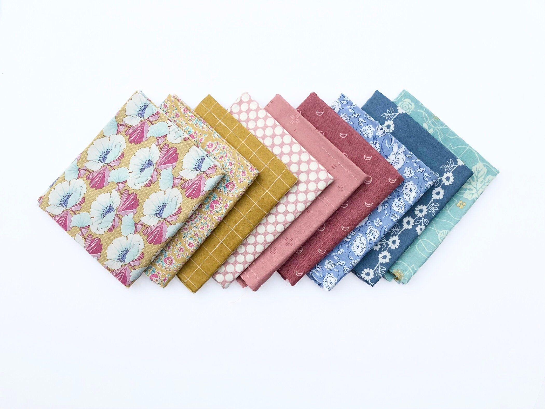 Happy Camper - 9 piece Curated Fat Quarter Bundle