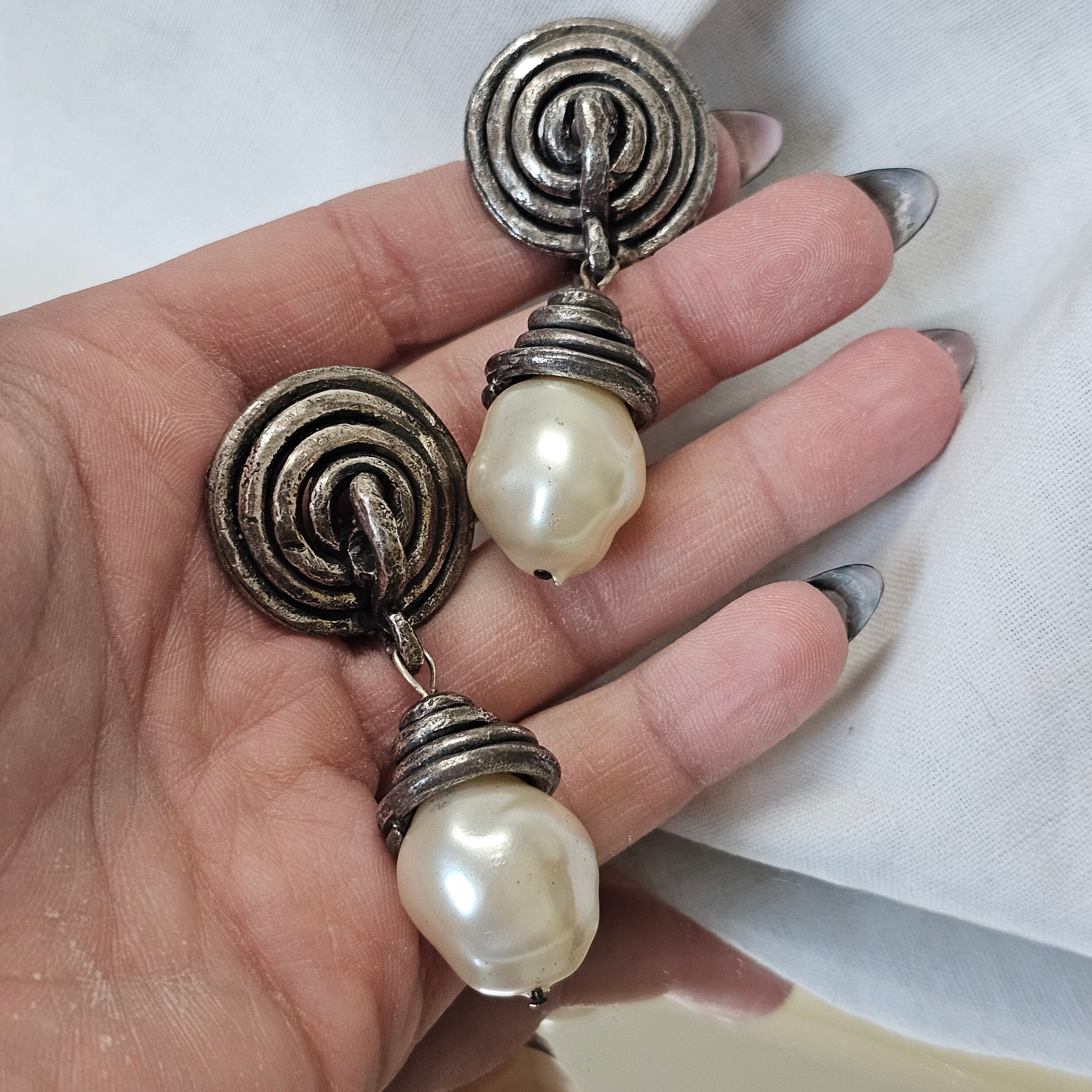 Boucles D'oreilles Clips Patrick Retif - Métal Irisé - État Neuf - Bijou Vintage Tendance
