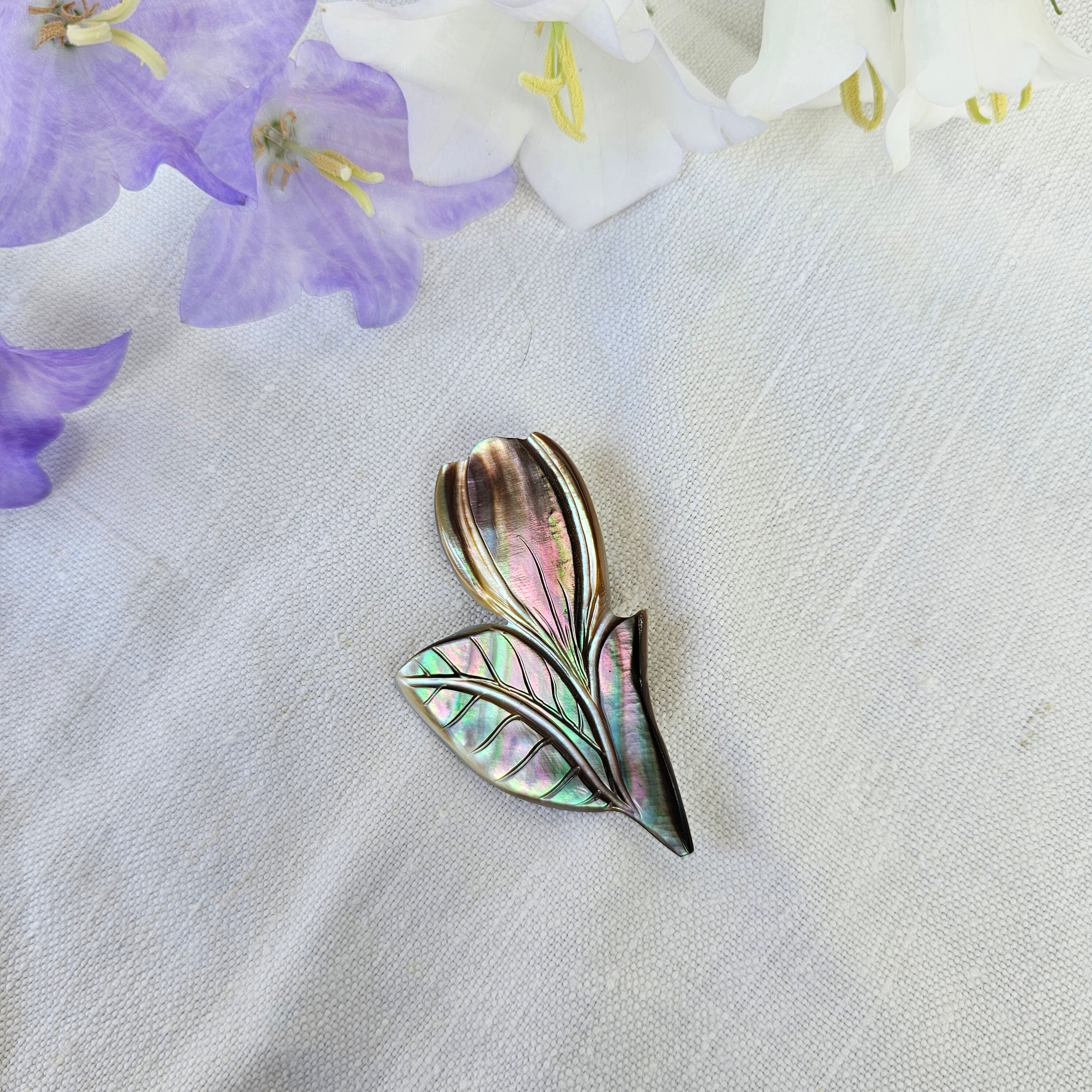 Vintage Mother of Pearl Tulip Brooch - Etsy