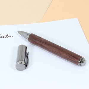 Rollerball en bois précieux fait à la main, roller tourné à la main en grenadille