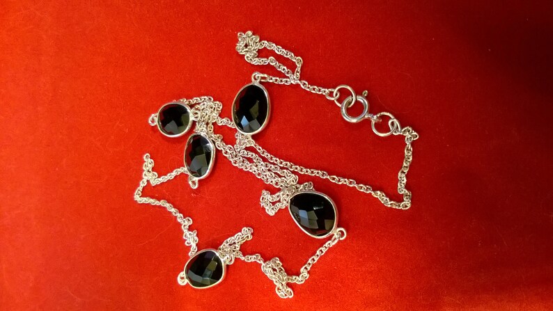 onyx station necklace