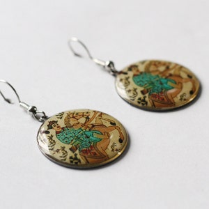 Wonderfull pair of earing representing archery hunting seen on horse/ Persian earring / Face Earrings 3 cm