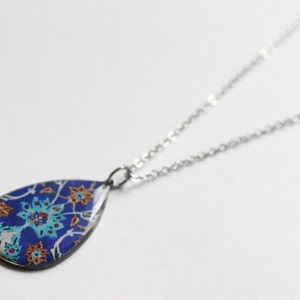 Persian Stainless steel necklace with an amazing shape and oriental patterns image 3