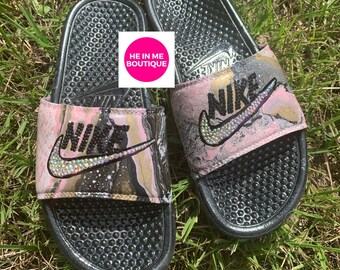 all pink nike slides